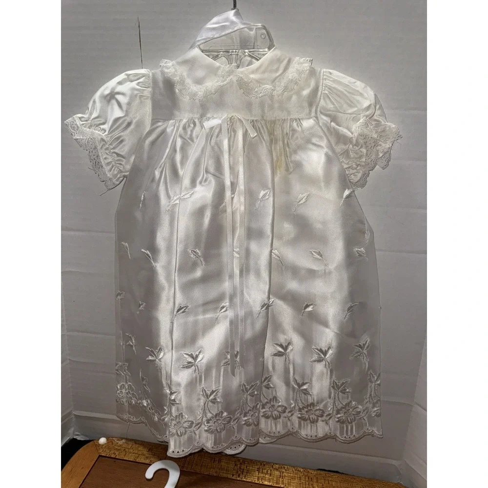 Baby Christening Gown Set , Dress , Hat‎ , Socks , Cape , Scalloped Embroidery